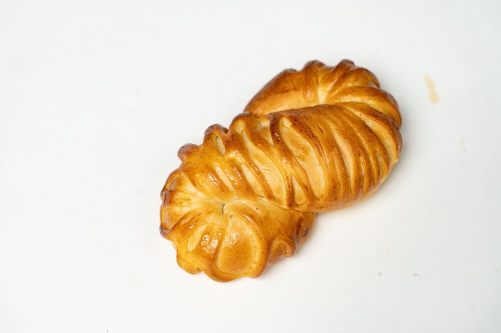 Булочка с персиком