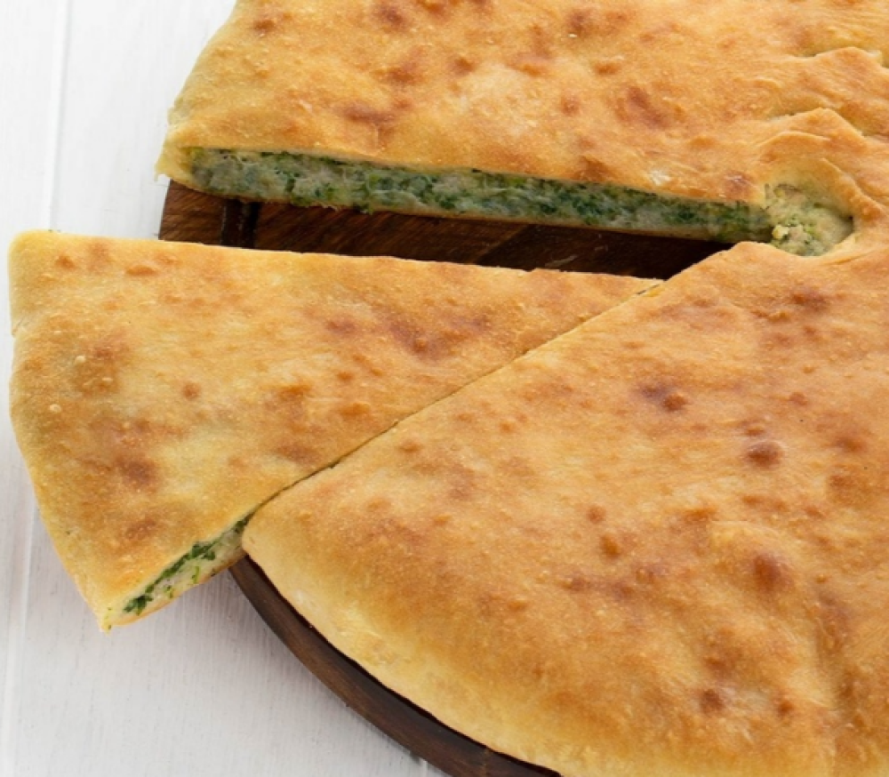 Осетинский пирог с курицей,шпинатом и сыром