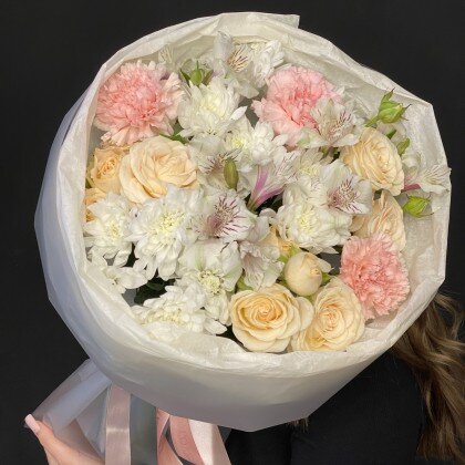 Нежный воздушный букет "ей понравится"