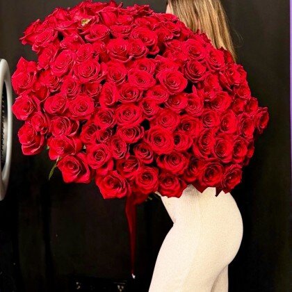 101 Шикарная Роза Эквадор