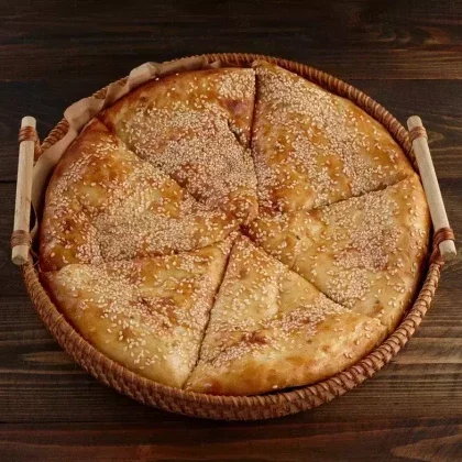 Хачапури с зеленью и сыром