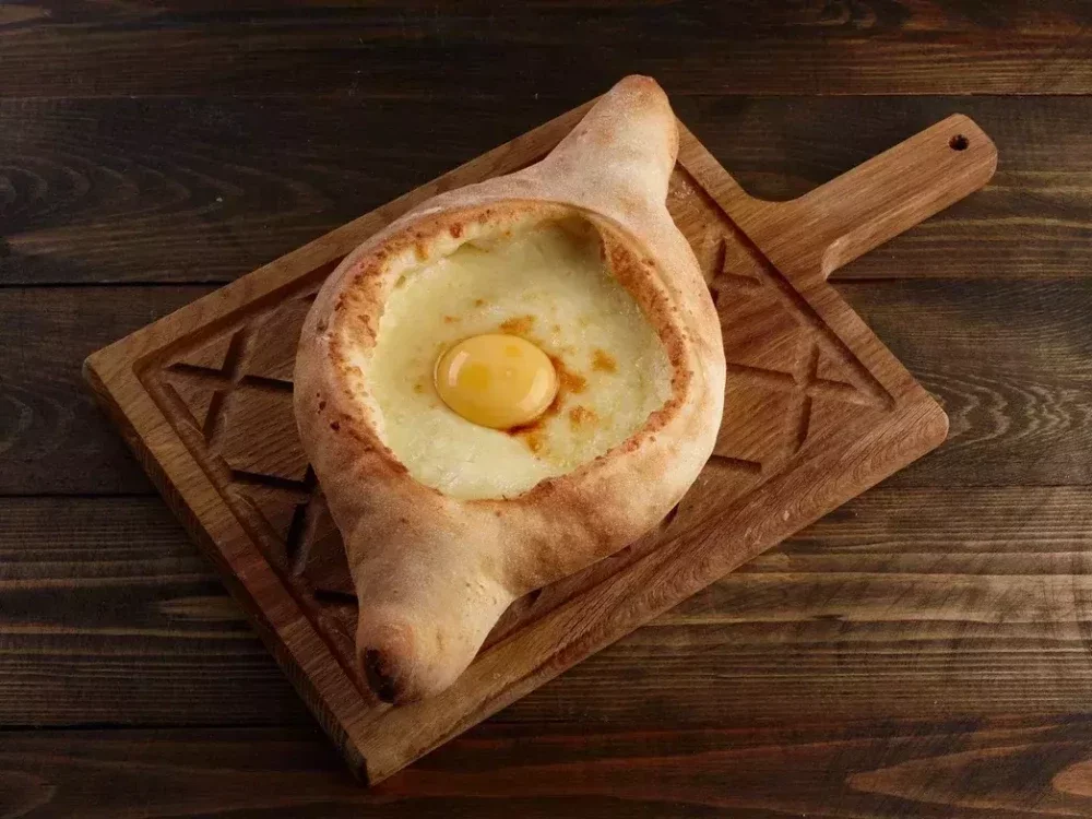 Хачапури по-аджарски
