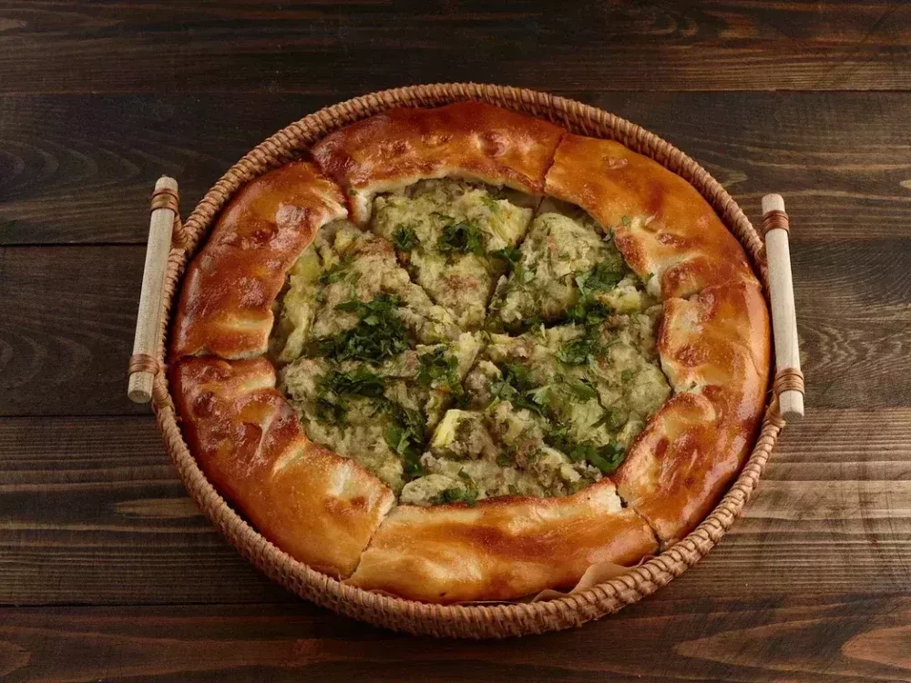 Кубдари с картофелем и говядиной