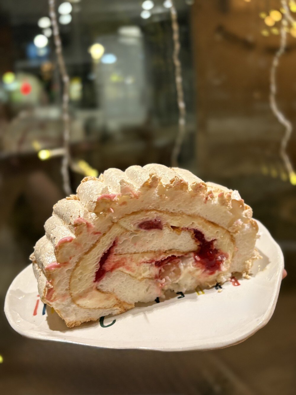 Меренговый рулет