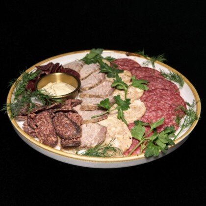 Ассорти мясных закусок