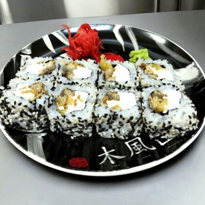 Хрустящий ролл с угрем