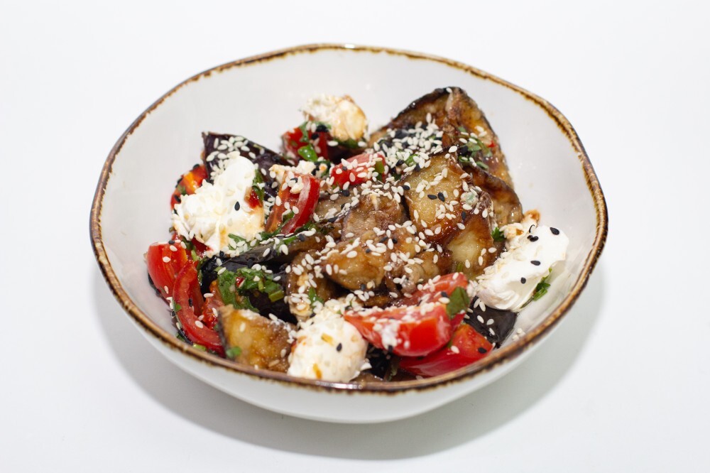 Салат «С жареным баклажаном»