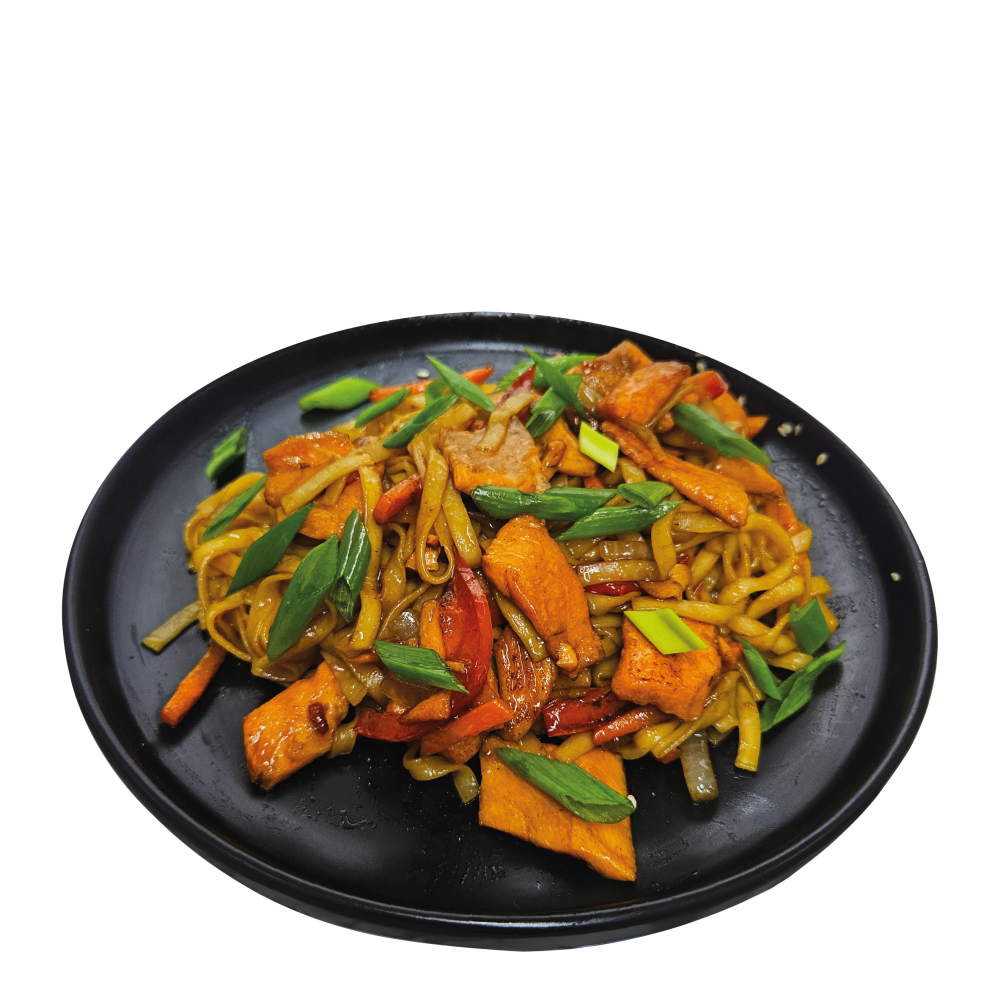 Wok с лососем