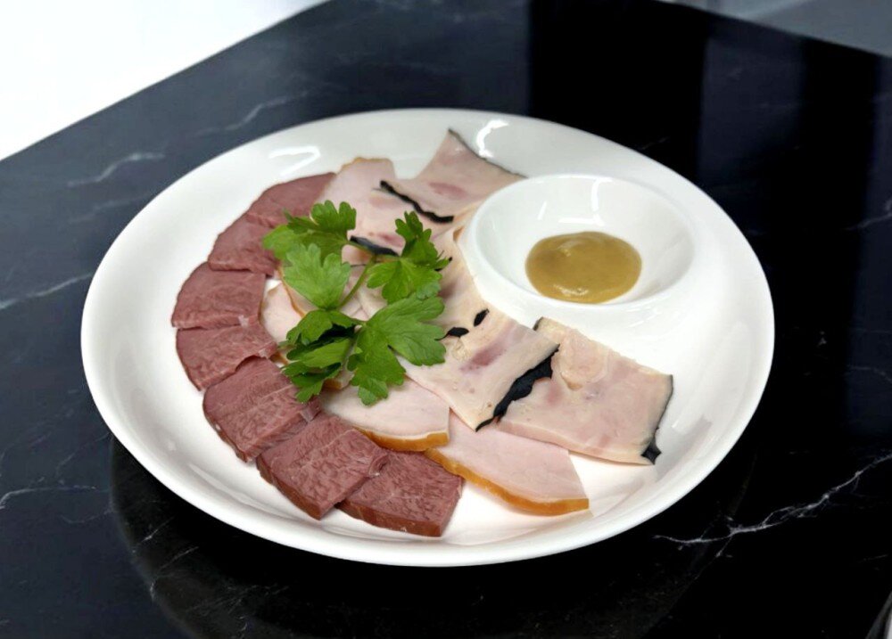 Мясное ассорти
