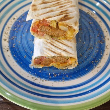 Люля кебаб с бараниной в лаваше