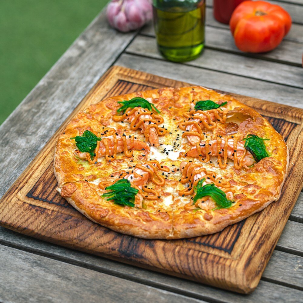 Хачапури мегрули с креветкой