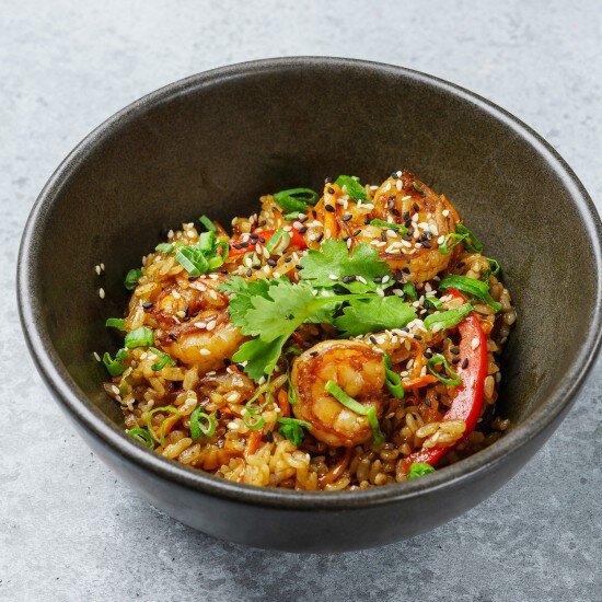 Вок рис с креветками