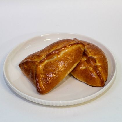 Булочка с яблоком