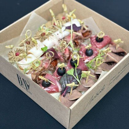 Бокс "Канапе мясные"