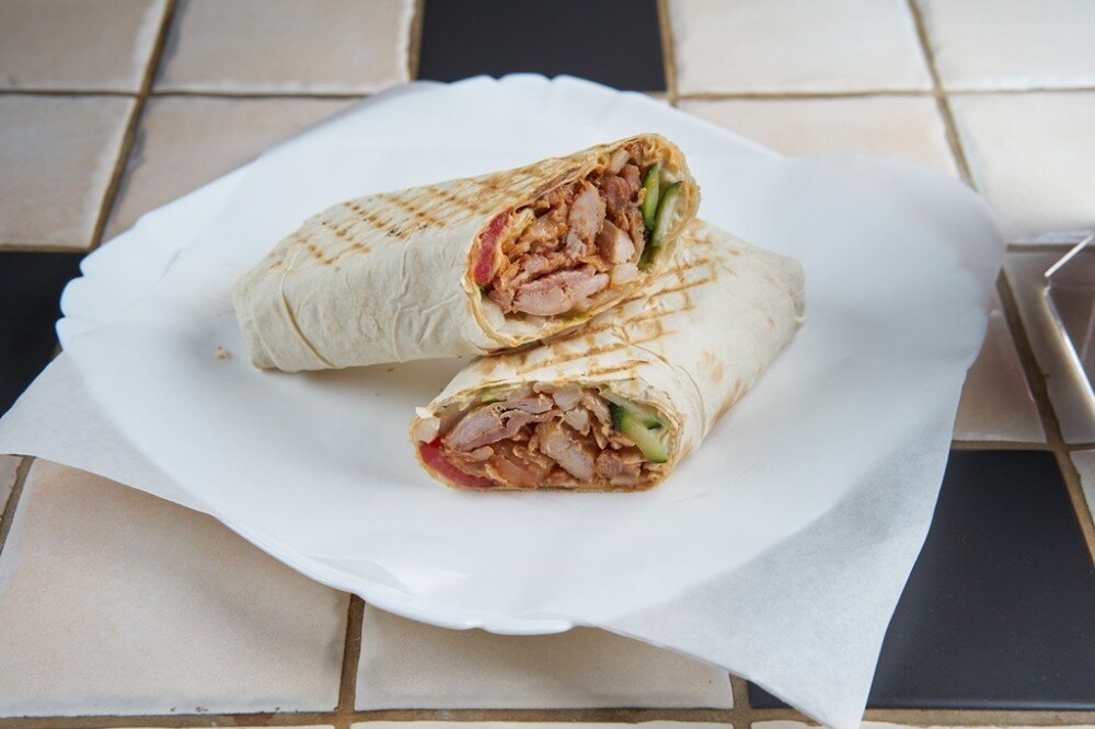 Шаурма из курицы в лаваше классика