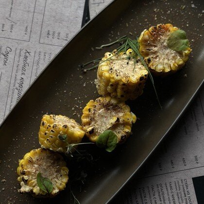 Кукуруза початок