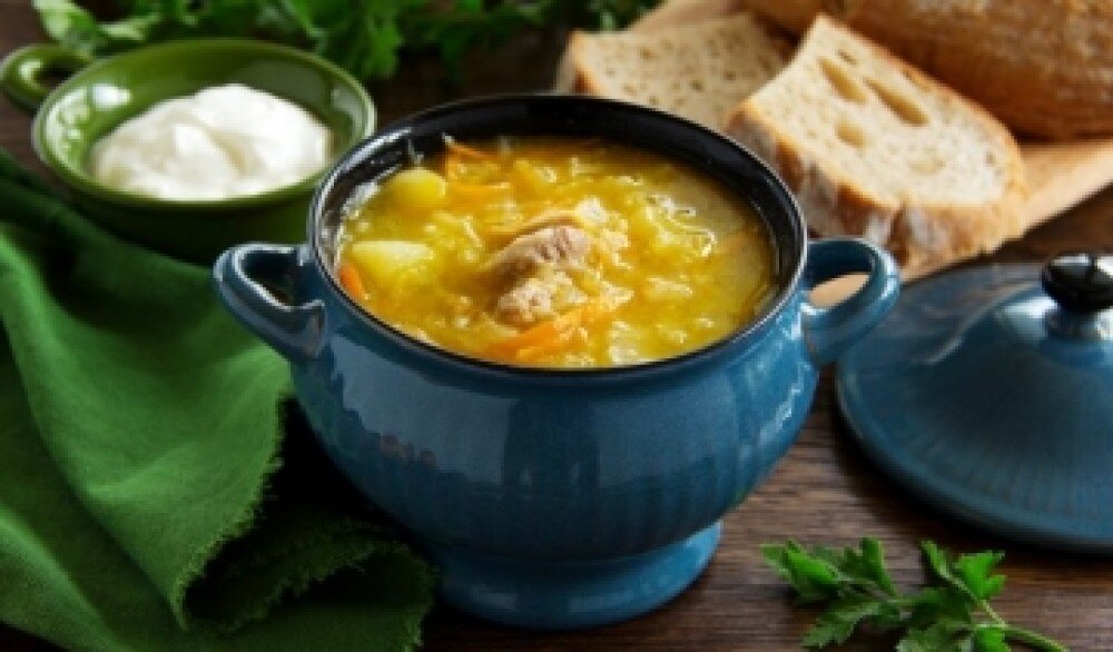 Щи с капустой и картофелем