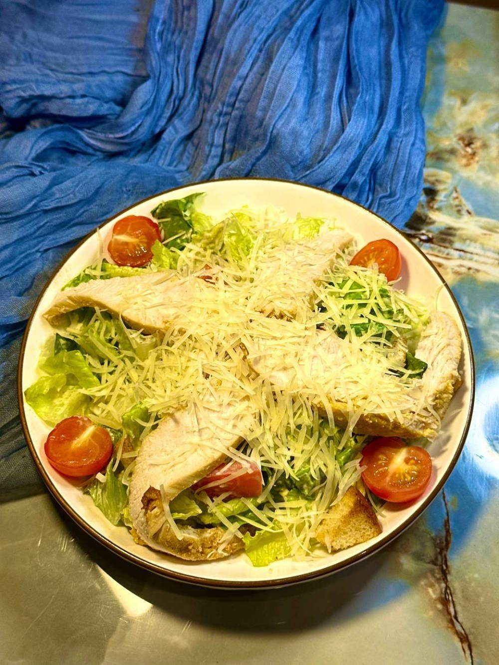 Салат «Цезарь» с курицей