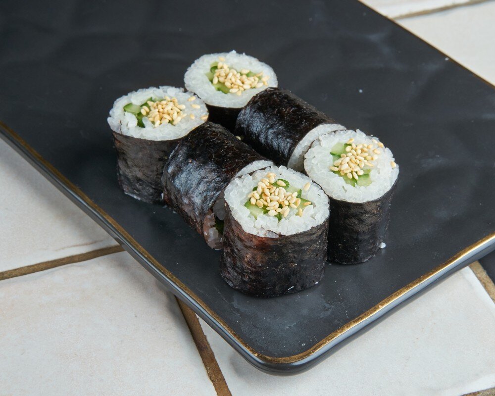 Роллы мини с огурцом